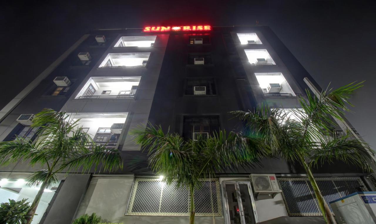 Treebo Trend Sunrise By City Culture Lucknow Buitenkant foto
